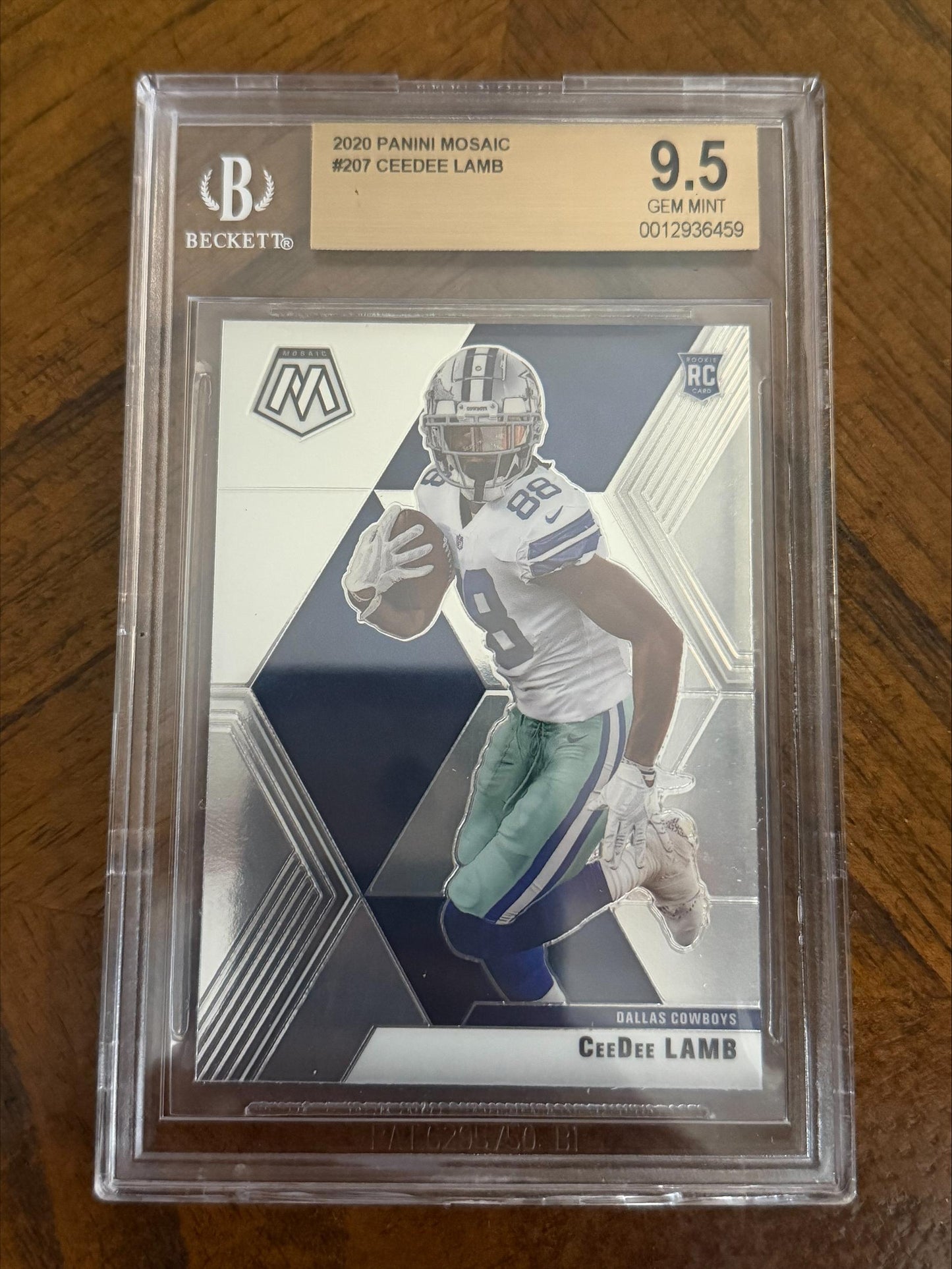 2020 Panini Mosaic #207 CeeDee Lamb BGS 9.5